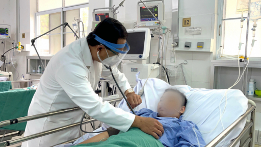 3 bệnh viện phối hợp cứu sống bệnh nhân viêm cơ tim nguy kịch