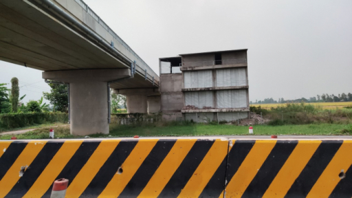Căn nhà có vị trí “kỳ lạ” nhất miền Tây