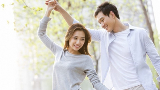 Sự thật đàn ông yêu bằng tai, đừng ngại ngần dành 6 lời khen này cho chồng và bạn trai