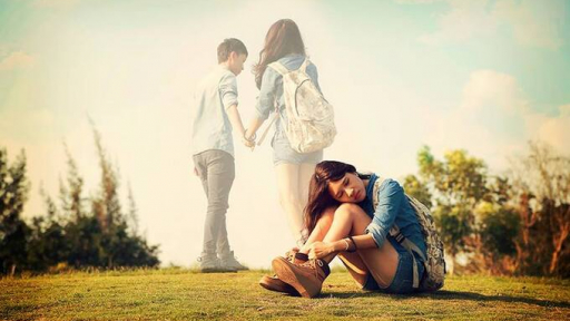 Lấy chồng lớn tuổi, suýt đánh mất hạnh phúc vì một lần gặp lại người yêu cũ