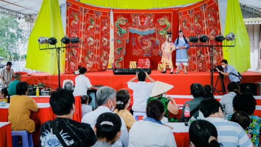 Chuyện những nghệ sĩ “cơm hội, ngủ đình”