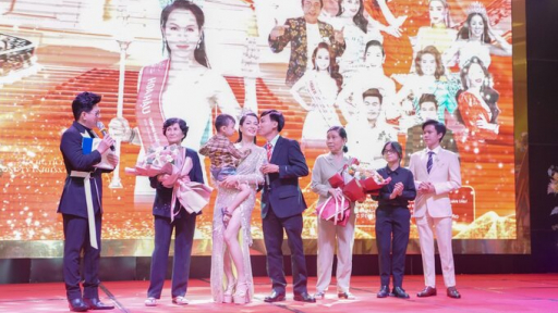 Hoa hậu Võ Thị Ngọc Giàu tổ chức đêm tiệc tri ân giàu cảm xúc tại Cần Thơ