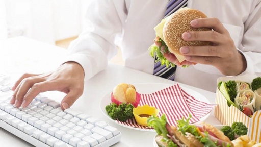 Bình thường khoẻ mạnh vì sao tự nhiên đổ bệnh?
