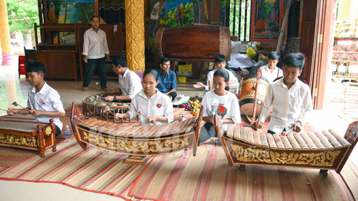 Bảo tồn và phát huy giá trị nghệ thuật truyền thống dân tộc Khmer