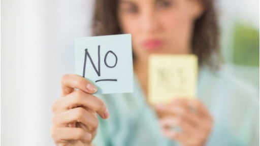 Từ chối lời mời thế nào để không gây mất lòng?