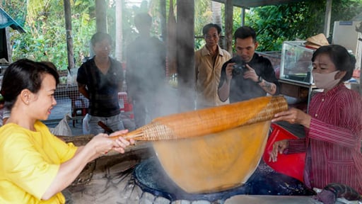 Về Cần Thơ, trải nghiệm làm hủ tiếu 