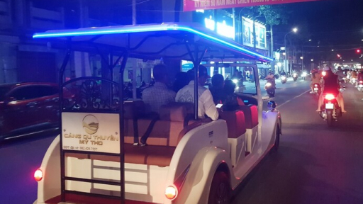 Tiền Giang đưa vào hoạt động nhiều xe điện, xe buýt chất lượng cao