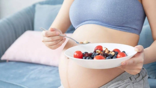 Du xuân ngày Tết mẹ bầu chú ý gì ?