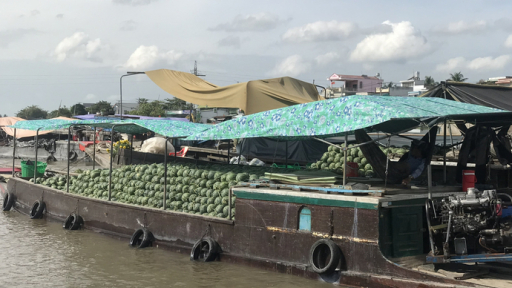 Chợ nổi Cái Răng - hấp dẫn du khách bằng nét duyên thầm