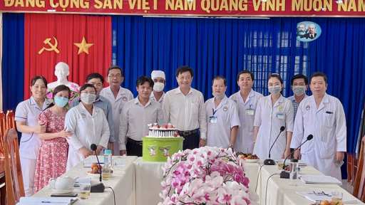 BS Nguyễn Thanh Truyền: Người thầy thuốc phải xem bệnh viện là nhà, bệnh nhân như người thân