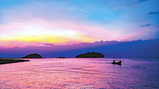 Chiều ven đê biển Tây