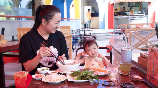 Đầu bếp từ Hà Nội vào Cần Thơ nâng chất tô phở Lý Quốc Sư ngon như phở gốc