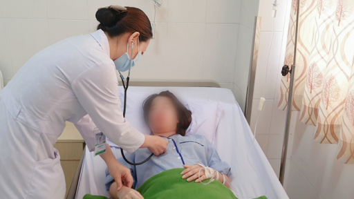 Cần Thơ: Nữ bệnh nhân 27 tuổi nôn ói, sụt cân, khát nước, đi khám phát hiện đái tháo đường