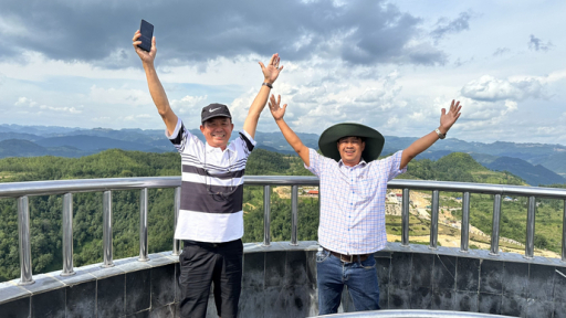 Vượt hơn 2.000 km đến check-in nơi địa đầu Tổ quốc