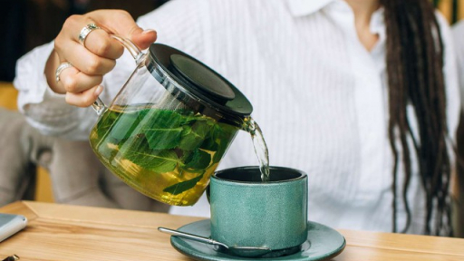 4 món đồ uống tự chế tại nhà giúp hạ huyết áp