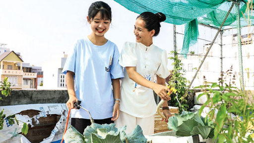Dạy con trân quý giá trị lao động