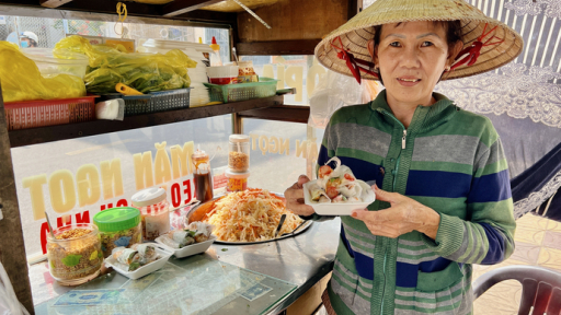 Vi vu Cần Thơ tìm địa điểm ăn uống lâu đời
