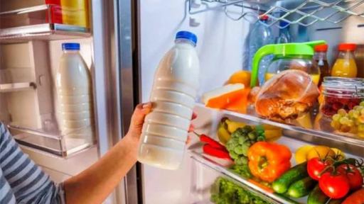 Thực phẩm tuyệt đối không nên để ở cánh cửa tủ lạnh