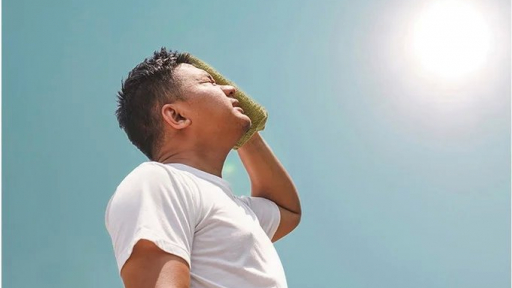 Nắng nóng gay gắt trên cả nước kéo dài đến khi nào?