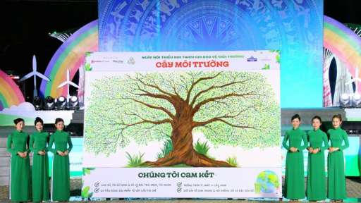 Bức tranh cây môi trường: Lời cam kết vì một trái đất xanh - sạch - đẹp