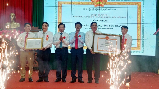 “Đảo ngọc xanh” Cù Lao Dung đón bằng đạt chuẩn nông thôn mới
