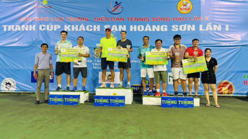 Sôi nổi Giải giao lưu Tennis diễn đàn Sông Hậu lần thứ X tranh cúp Hoàng Sơn Hotel