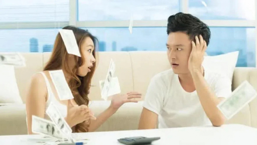 Tiền bạc quan trọng thế nào trong tình yêu?