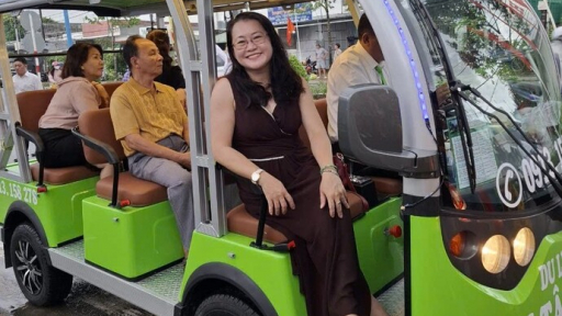 Khai trương mô hình xe điện du lịch Tân Đại Phong Cà Mau