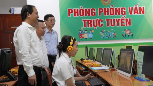 Hơn 950 người lao động tham dự Phiên Giao dịch việc làm trực tuyến khu vực ĐBSCL Quý 3 năm 2024