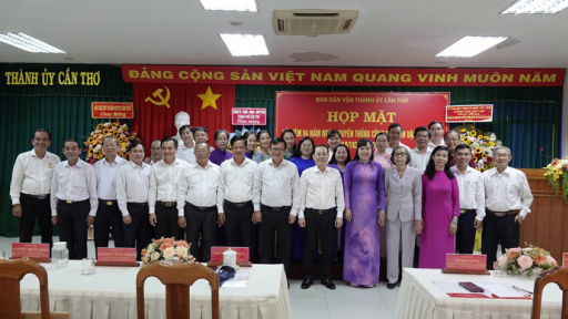 Ban Dân vận Thành ủy Cần Thơ tổ chức họp mặt kỷ niệm 94 năm ngày truyền thống công tác dân vận của Đảng