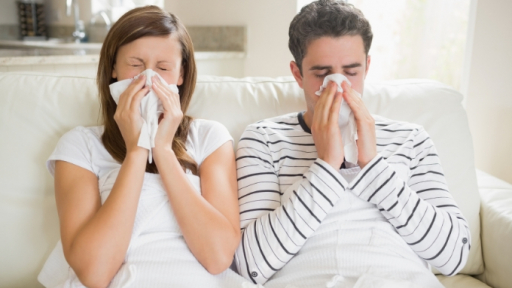 Vì sao đàn ông ít khi ốm nhưng thường nặng hơn phụ nữ?