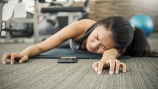 Đột quỵ do thể dục quá sức: Nhận biết và phòng tránh thế nào?