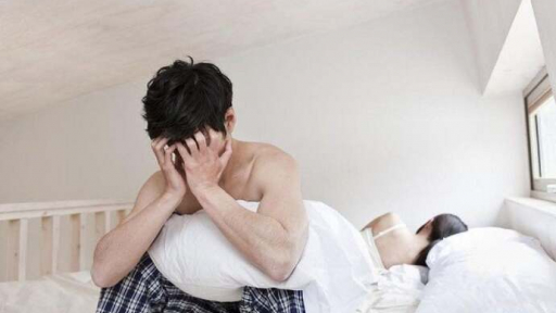 Nỗi khổ tâm của người chồng gặp chuyện 