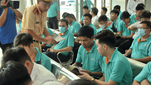 Chuyến xe an toàn – Hạnh phúc toàn dân