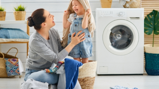 Trẻ thích làm việc nhà ít thất nghiệp, hạnh phúc hơn trong tương lai