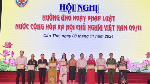 Cần Thơ tăng cường phổ biến ý nghĩa Ngày Pháp luật đến người dân