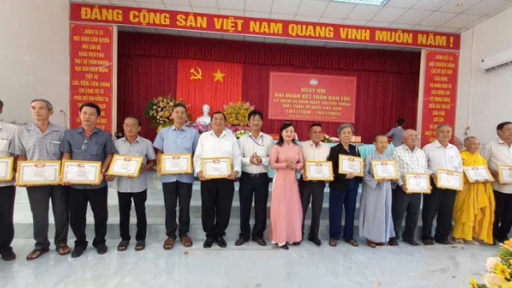 Cần Thơ tổ chức họp mặt kỷ niệm 94 năm Ngày truyền thống Mặt trận Dân tộc Thống nhất Việt Nam