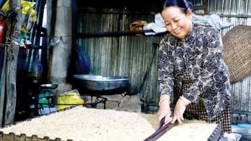 Mộc mạc vị cốm Trung Thạnh