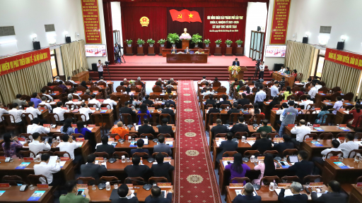Khai mạc kỳ họp lần thứ 18 Hội đồng nhân dân TP Cần Thơ