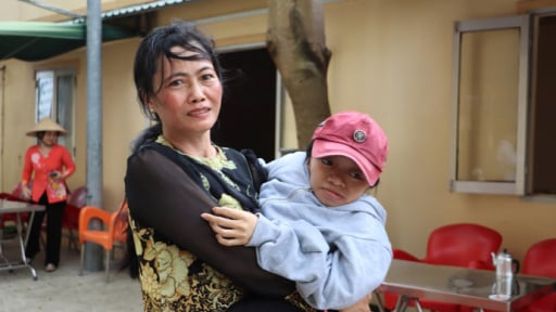 Cô gái Cà Mau trở thành sinh viên đại học bằng 