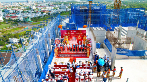 Toà nhà chung cư thương mại Cara River Park chính thức được cất nóc
