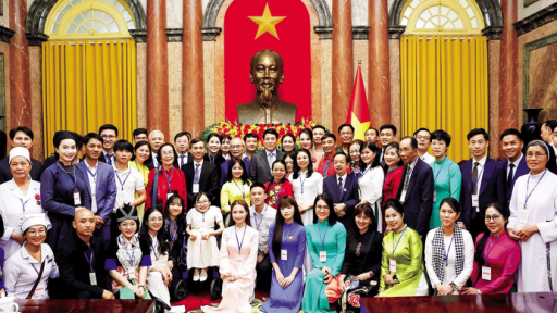 Chủ tịch nước Lương Cường: Cần nhân rộng hơn nữa các mô hình chia sẻ vì cộng đồng