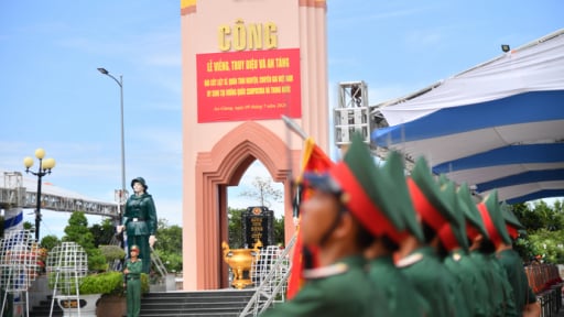 Trang trọng tổ chức lễ viếng, truy điệu và an táng 235 hài cốt liệt sĩ quân tình nguyện, chuyên gia Việt Nam