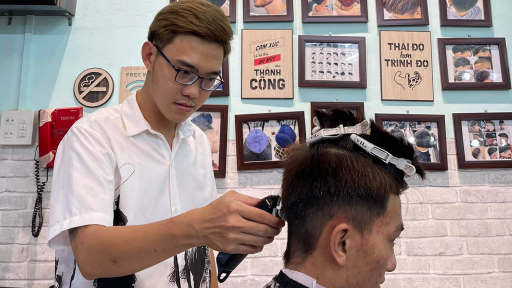 Trải nghiệm phong cách Barbershop Nguyễn Minh