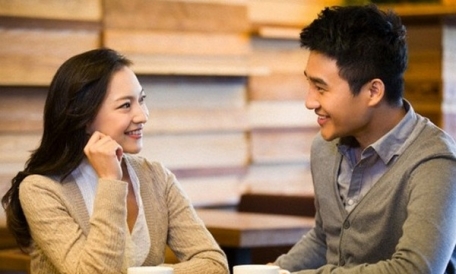 Đoán thái độ đối phương qua 9 biểu hiện khi giao tiếp