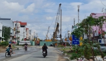 Cầu Trần Hoàng Na - 