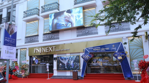 PNJ NEXT Cần Thơ: Không gian mua sắm trang sức đẳng cấp, sang trọng