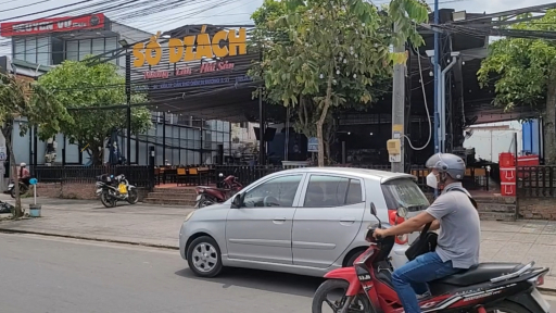 Video: Hỗn chiến loạn xạ tại quán Số Dzách gây sốt mạng xã hội tại Cần Thơ