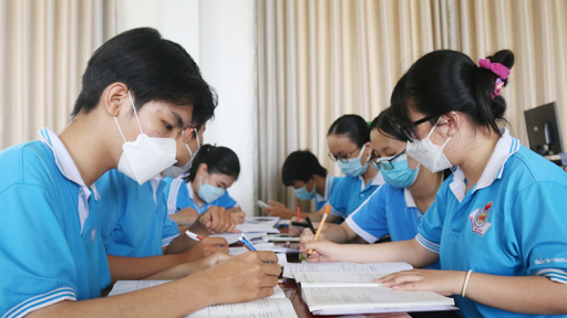 Nam sinh trường chuyên Kiên Giang lội ngược dòng giành vòng nguyệt quế Olympia