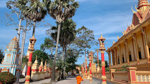 Bạc Liêu: Những ngôi chùa Khmer có kiến trúc độc đáo thu hút khách du lịch